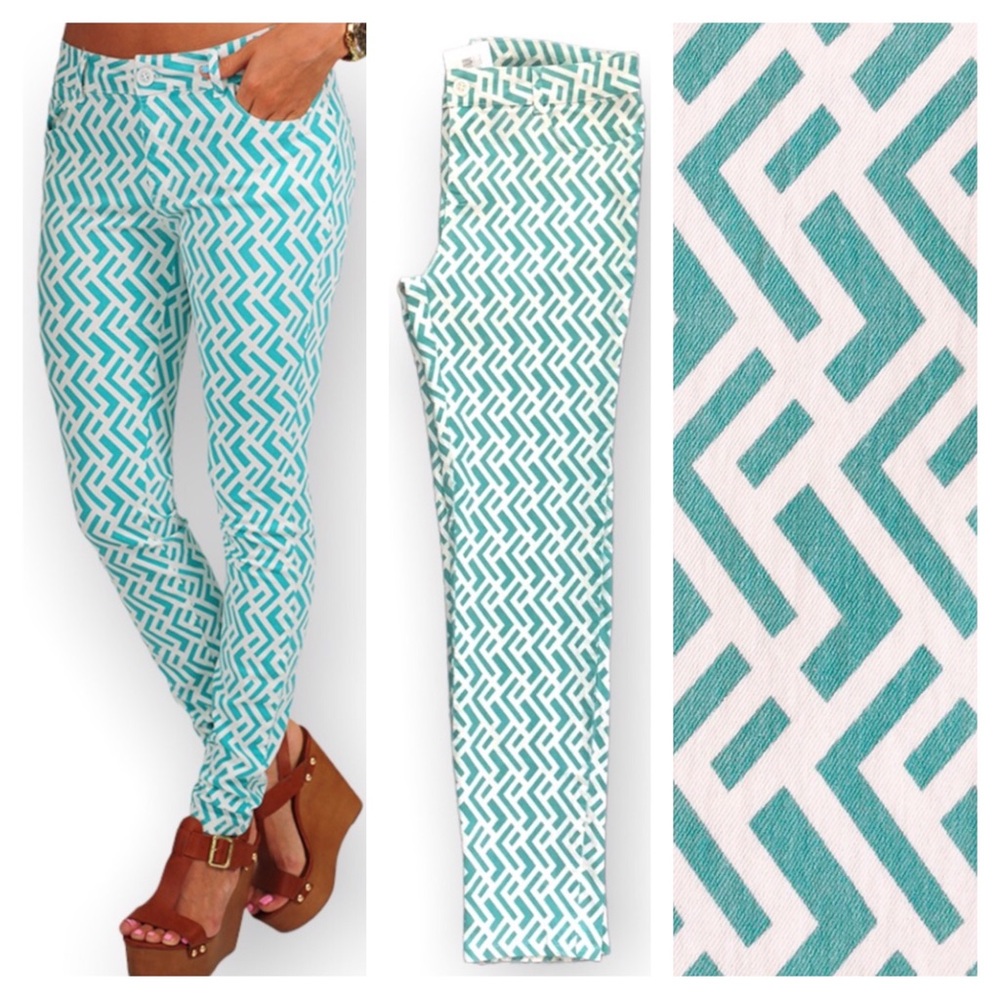 Hope’s Herringbone Patterned Island Wear Preppy Resort Vacay Skinny Pants